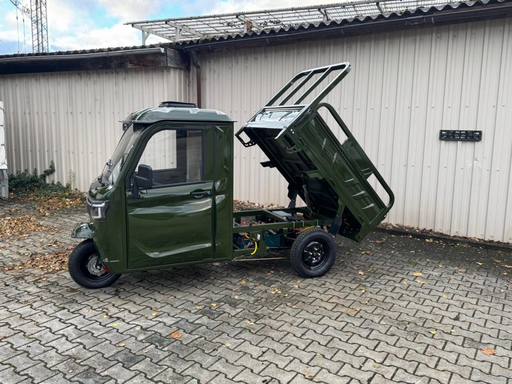 WhatsApp Image 2025-10-24 at 12.36.21